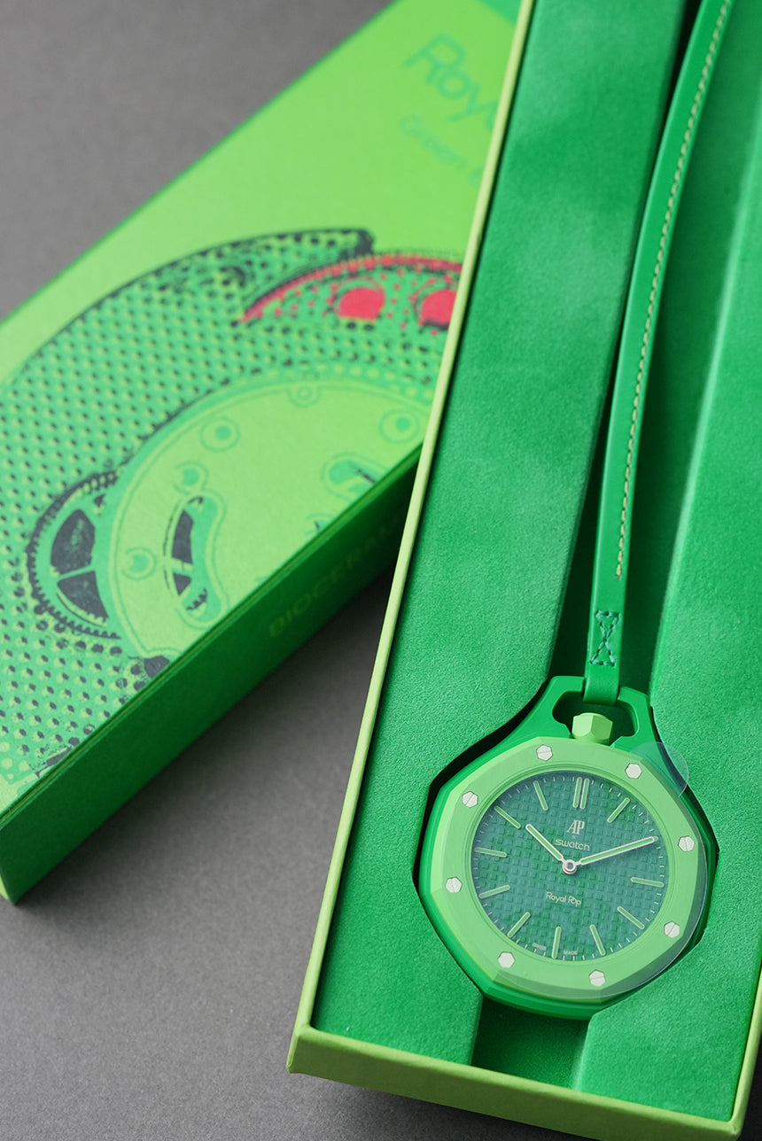 Royal Pop Vert Pop Bright Green Octagonal Lanyard Pocket Watch