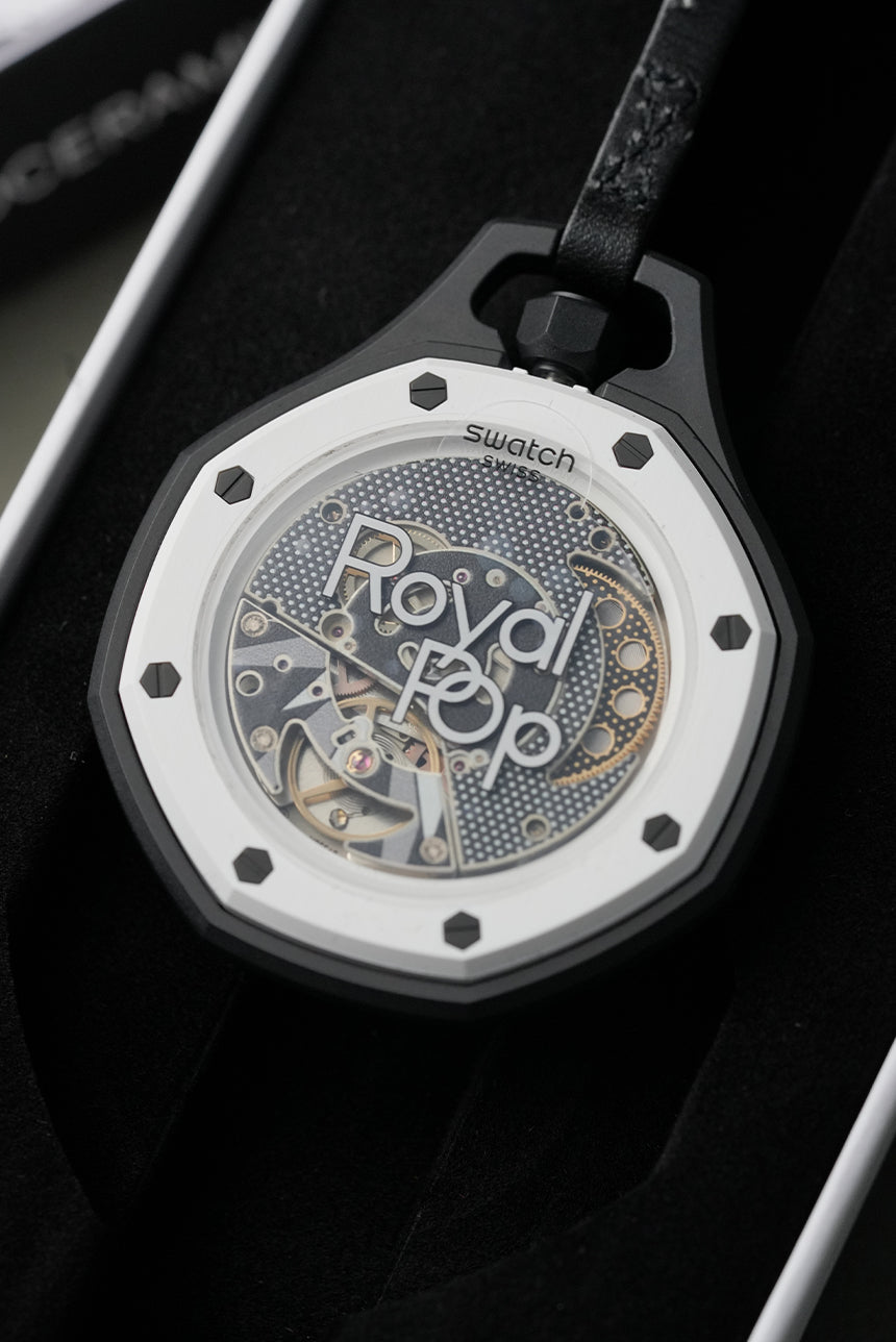 Royal Pop Hachi White-Black Octagonal Lanyard Pocket Watch